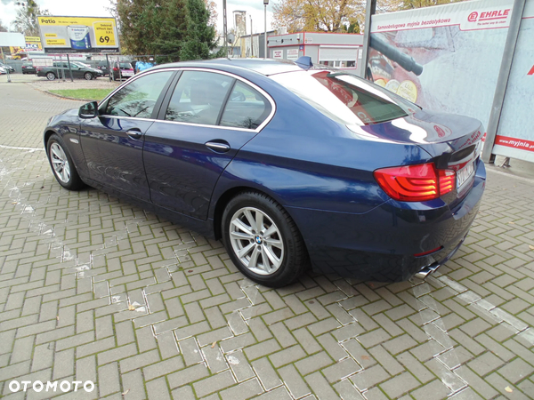 BMW Seria 5 520d - 8