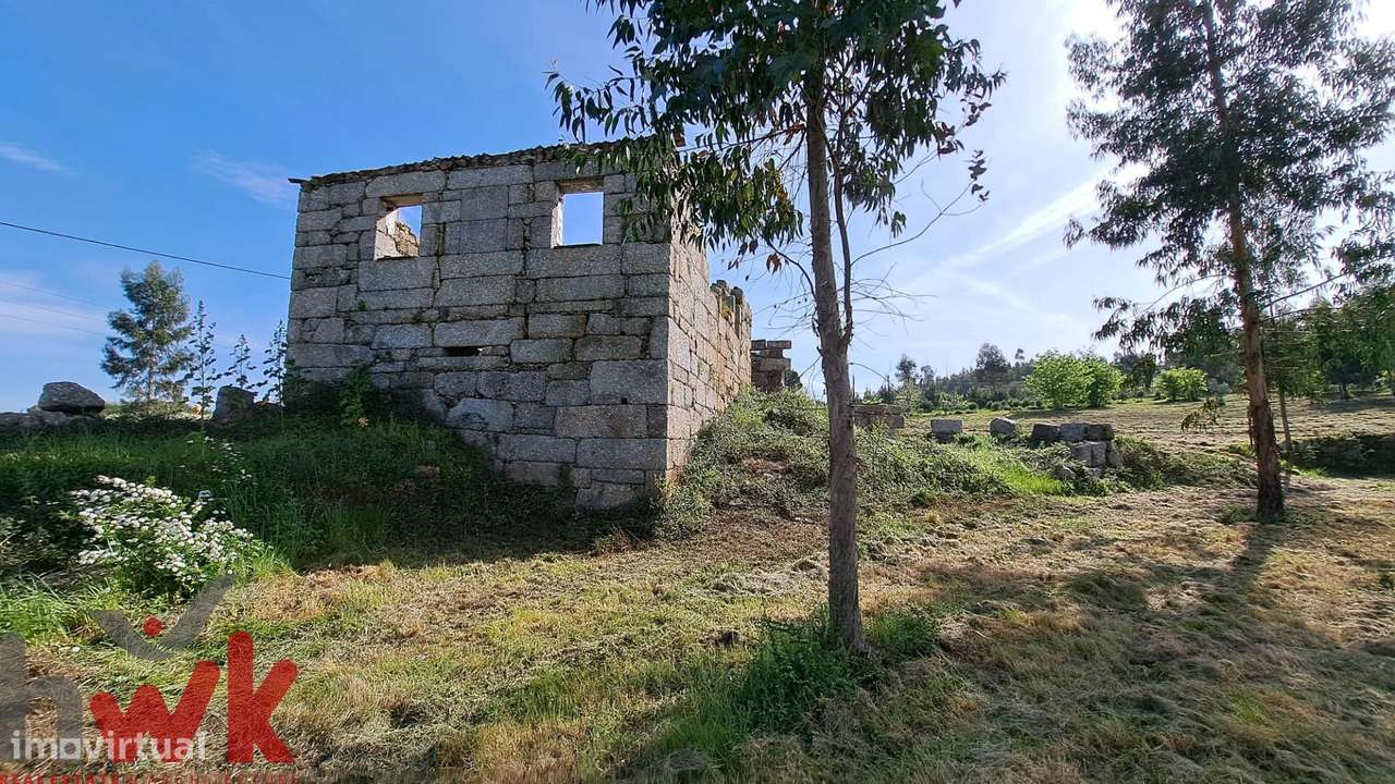 QUINTA cerca 1.5Ha, com CASA PEDRA 100m2, registada como habitação-4
