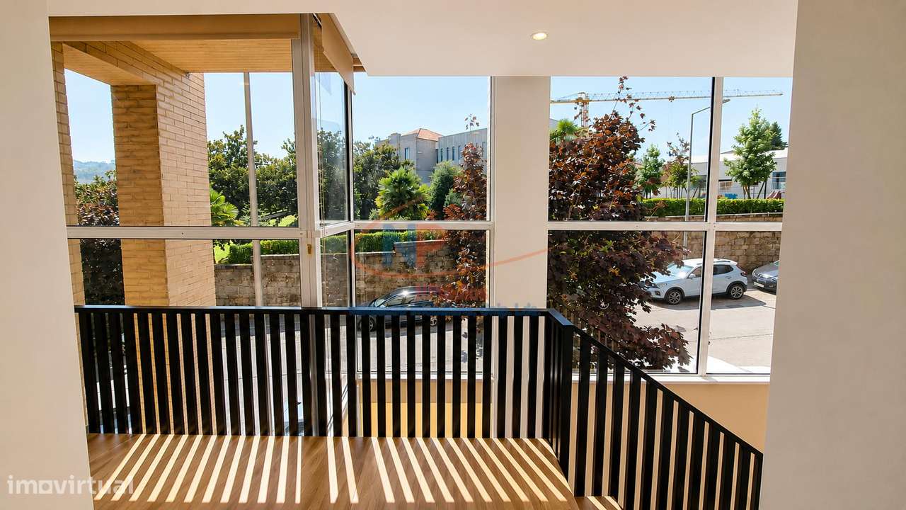 Apartamento T4 no Centro de Vizela-10
