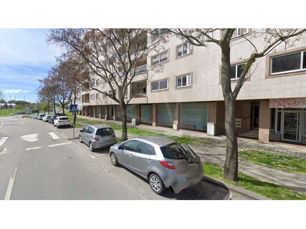 Loja em Aveiro - Com Cave - Grande imagem: 4/4