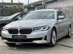 BMW Seria 5 530i xDrive MHEV - 23