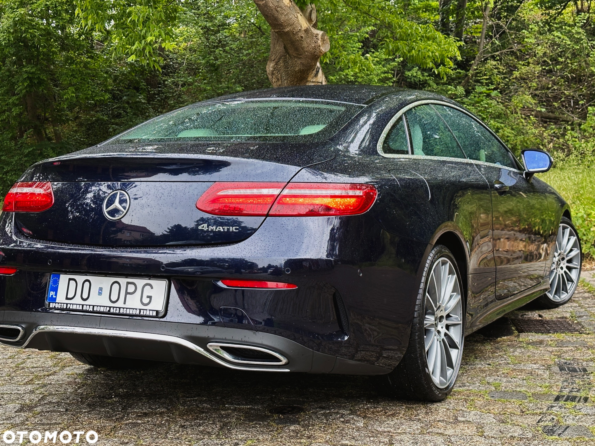 Mercedes-Benz Klasa E 220 d Coupe 4-Matic 9G-TRONIC - 15