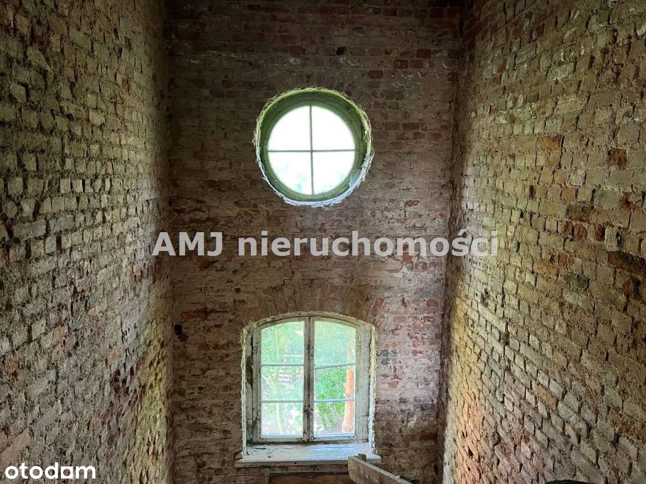 Przedwojenny dom typu willa w Kątach Wrocławskich-9