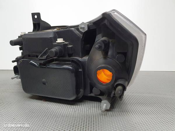 Otica / Farol Dto Ford Transit Caixa (Fa_ _) - 6