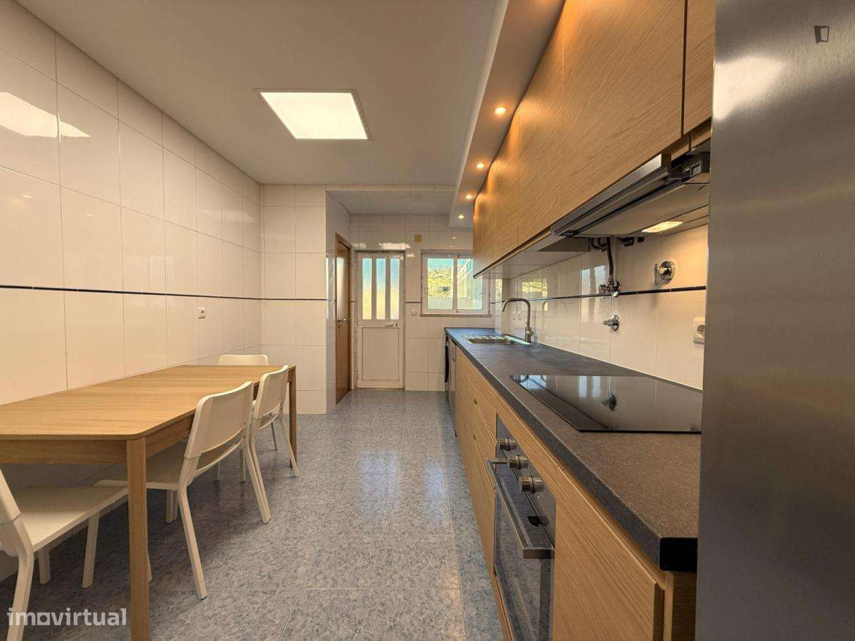 Quarto - localizado em Sintra Lisbon - Grande imagem: 3/4