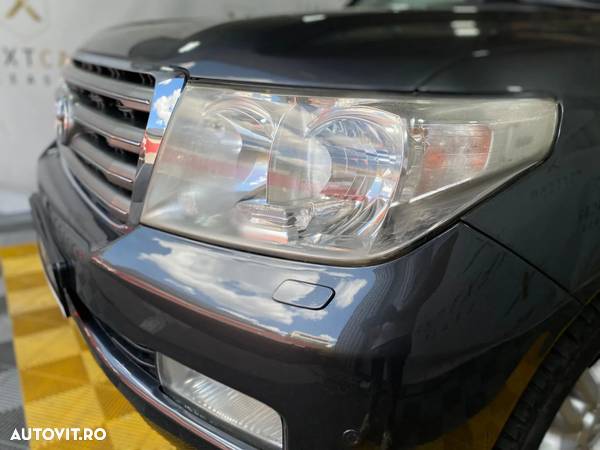 Toyota Land Cruiser V8 4.5 Aut Executive - 27