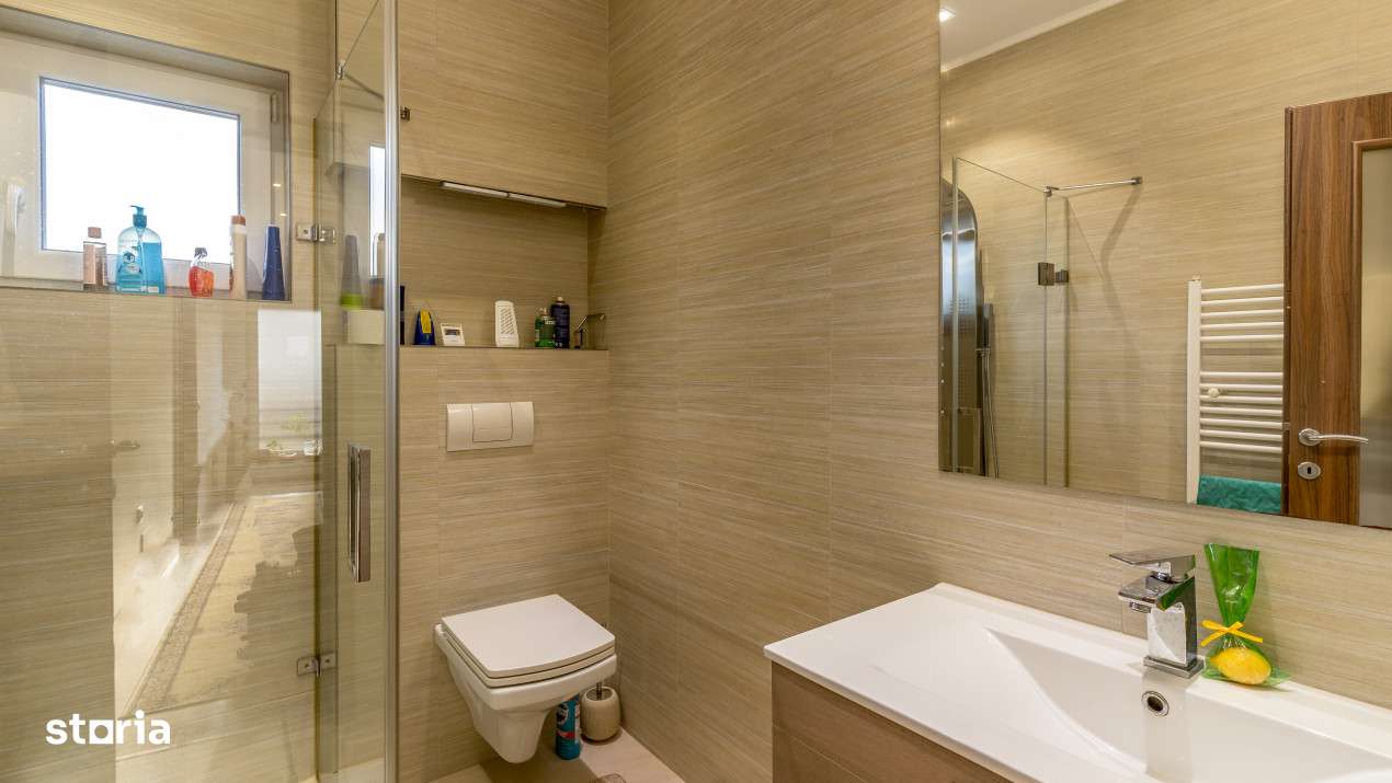 Casa individuala, cu piscina, pe strada privata, cartier Borhanci-12