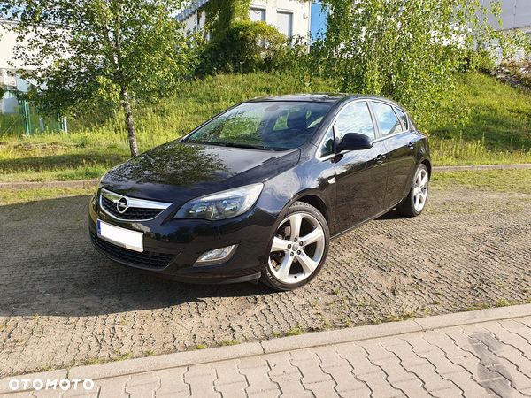 Opel Astra IV 1.6 T Sport - 1