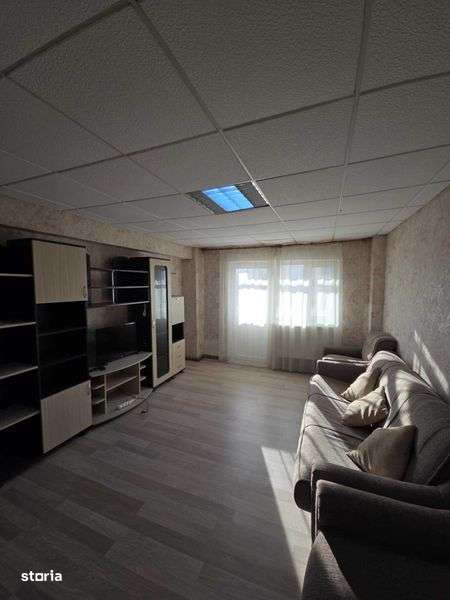 Apartament 2 camere 67mp Micro 11, Decomandat, Izolat termic, Centrala - Imagine principală: 5/8