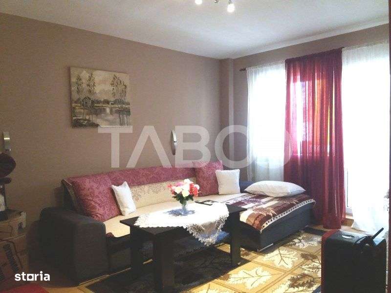 Apartament 72 mp 3 camere 2 bai etaj 3 balcon zona buna Cisnadie - Imagine principală: 4/9