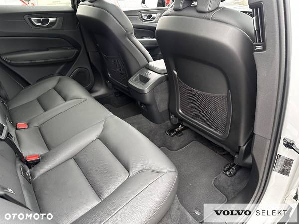 Volvo XC 60 - 22