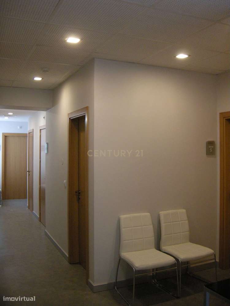 Prédio reabilitado no Centro histórico de Oeiras-21