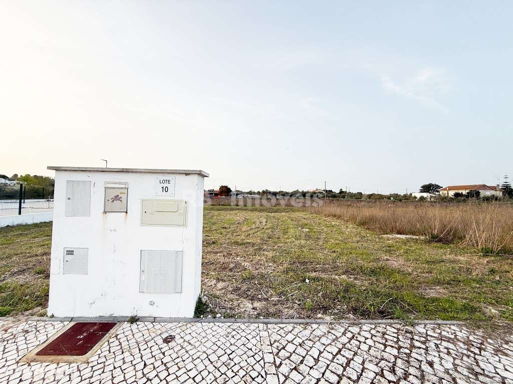 Lote para Construção com 525m2 - Lamarosa, Torres Novas-9