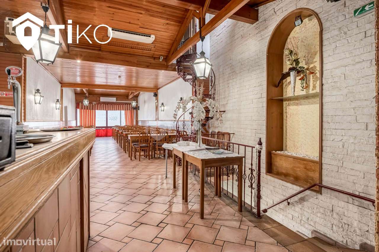 Oportunidade Única: Prédio Comercial com 423m² no Coração de Vila Fran - Grande imagem: 2/32