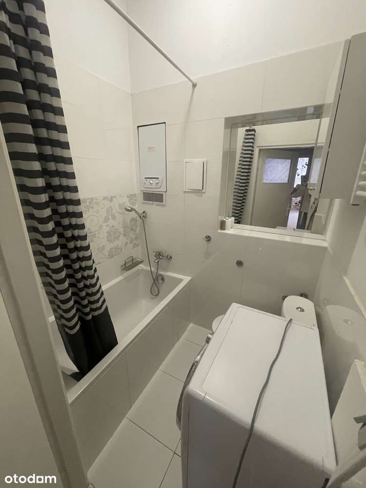 Kawalerka z osobną kuchnią – Wrocław, Rynek-6