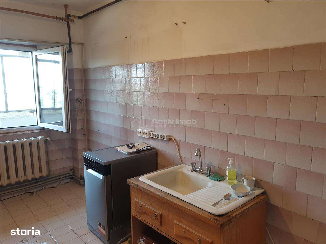 Apartament 3 cam decomandat zona F-uri Dunarii - Imagine principală: 5/8