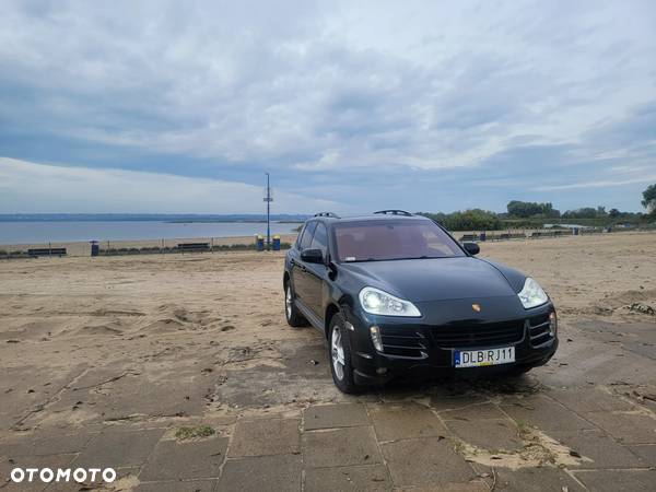 Porsche Cayenne - 14