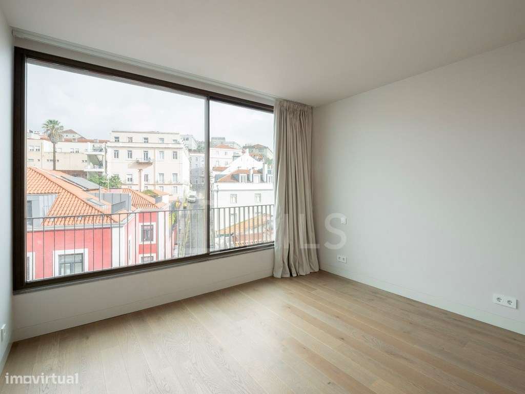 Apartamento T2 em novo empreendimento junto à Avenida da Liberdade-13