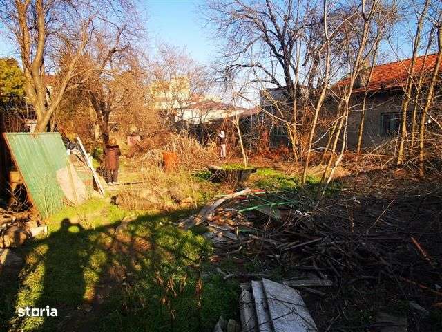 Gara-strada Labirint teren 817 mp ideal constructii comerciale.-2