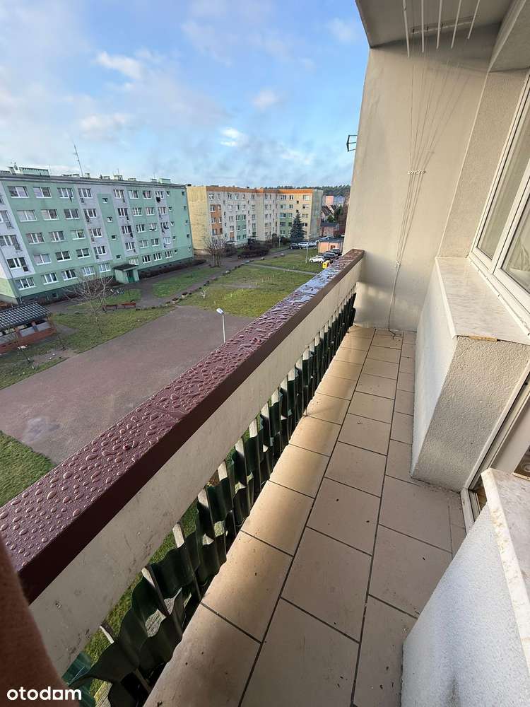 Na sprzedaż mieszkanie 2 pokojowe z balkonem w Goleniowie - Pełny obrazek: 1/7