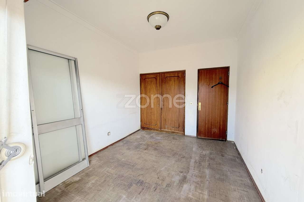 Oportunidade de reforma: apartamento de 1 quarto com terraço privat...-9