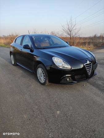 Alfa Romeo Giulietta 2.0 JTDM 16V - 6