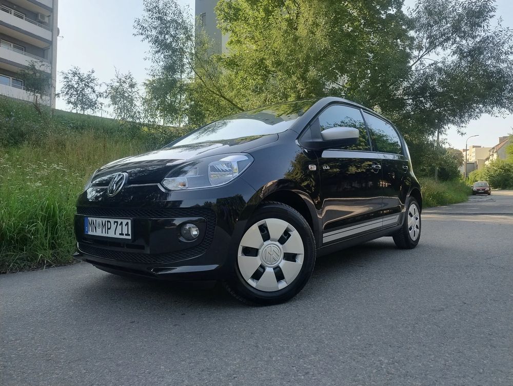 Volkswagen Up! club 2015