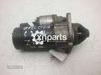 Motor de arranque OPEL CORSA C 1.2 | 09.00 - 12.09 Usado REF. 09130838 MOTOR Z12... - 1