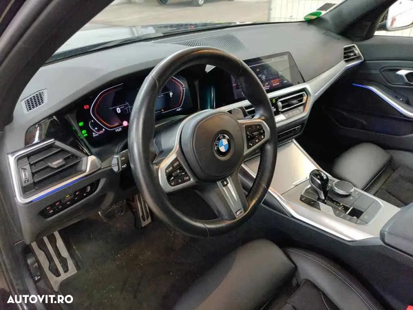 BMW Seria 3 320d xDrive AT - 5