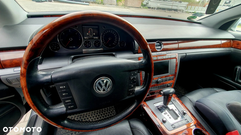Volkswagen Phaeton 3.0 V6 TDI 4Mot (5 os.) - 14