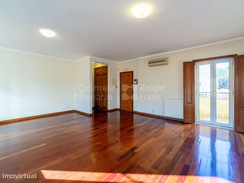Apartamento T3 para arrendamento sem móveis em Santo António - Grande imagem: 2/27