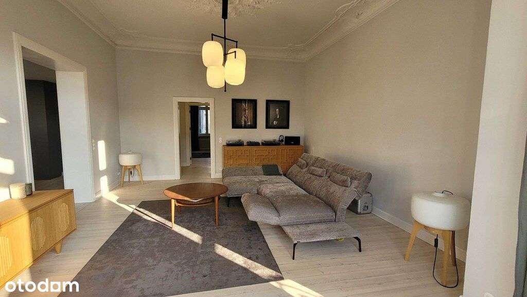 Duże, piękne mieszkanie przy al. Jana Pawła II-5