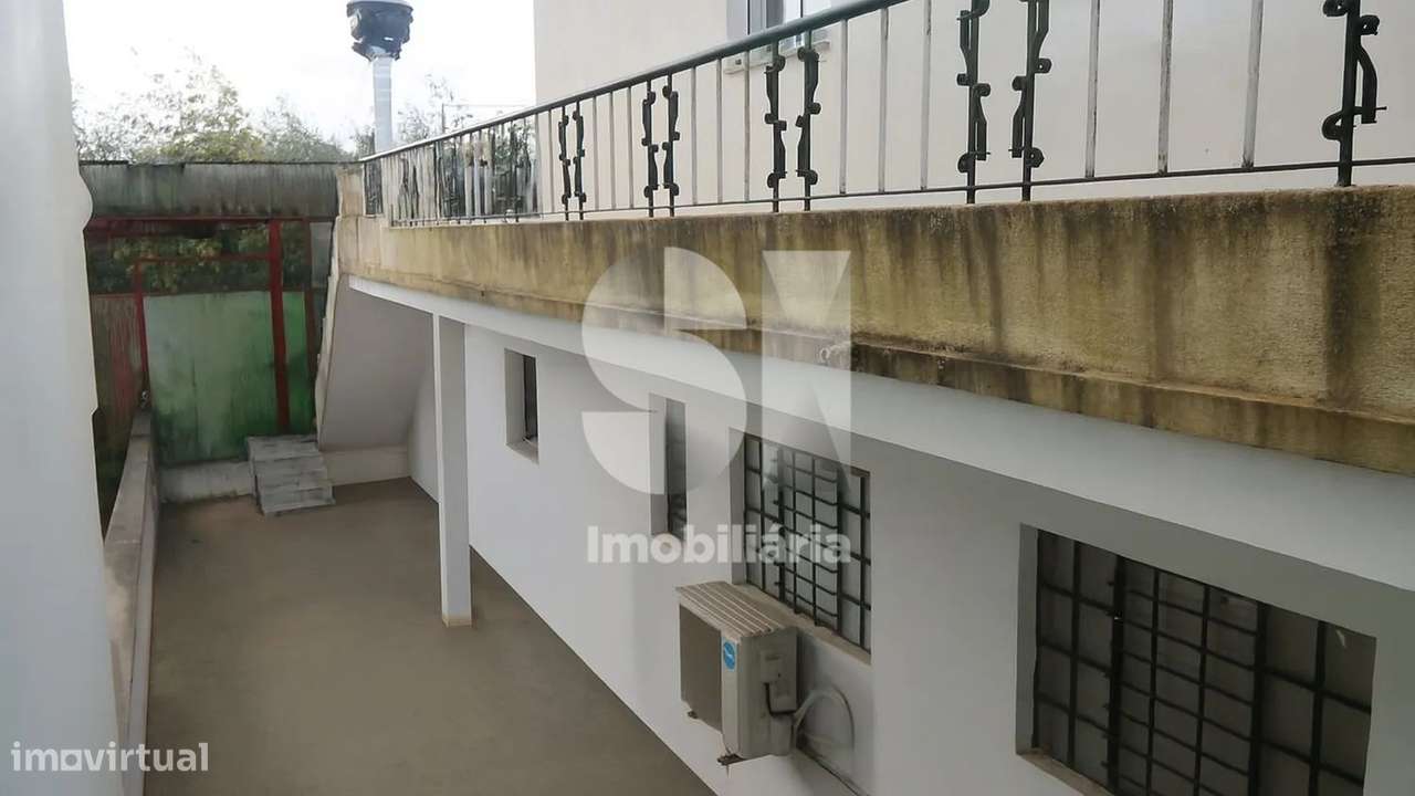 Edifício para Investimento no Centro da Vila de Tábua - Grande imagem: 5/42