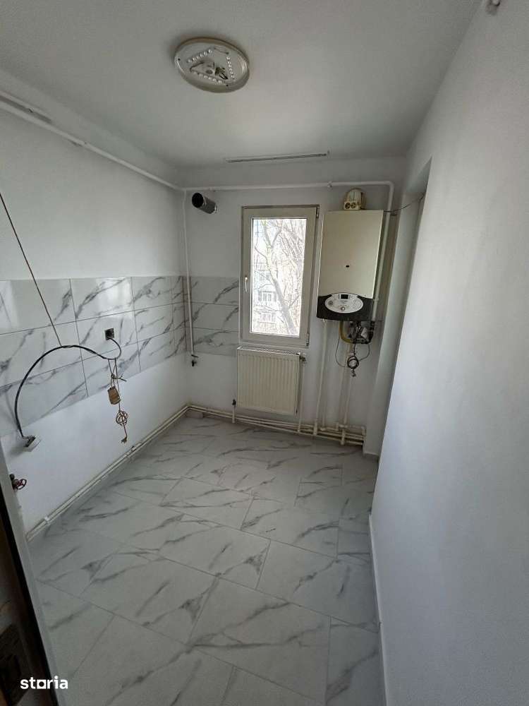 DE VANZARE ! 2 Camere M40 et4 PRET 48.000 euro  ACCEPTAM CREDIT - Imagine principală: 4/9