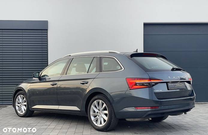 Skoda Superb 2.0 TSI Ambition DSG - 5