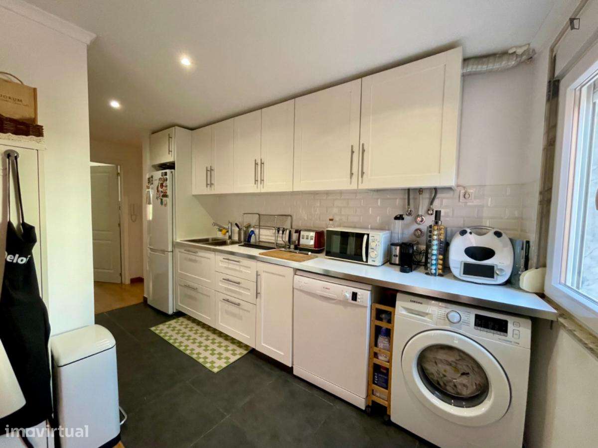 Quarto - localizado em Olivais Lisbon - Grande imagem: 5/9