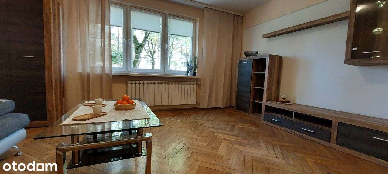 Mieszkanko z Kw przy Al. Jana Pawła II-1