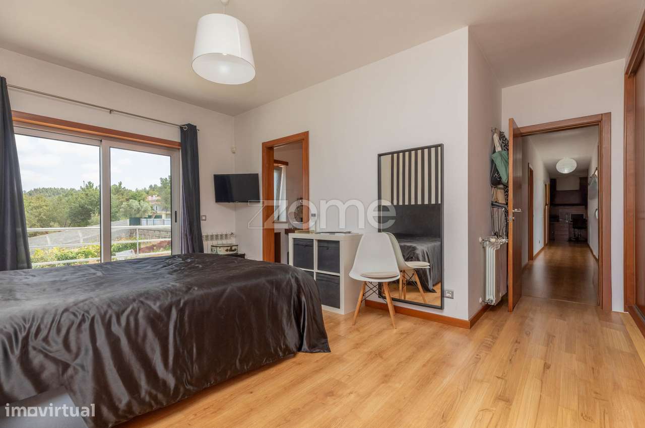 Moradia Moderna em Taveiro, Coimbra com Vistas Desafogadas-41