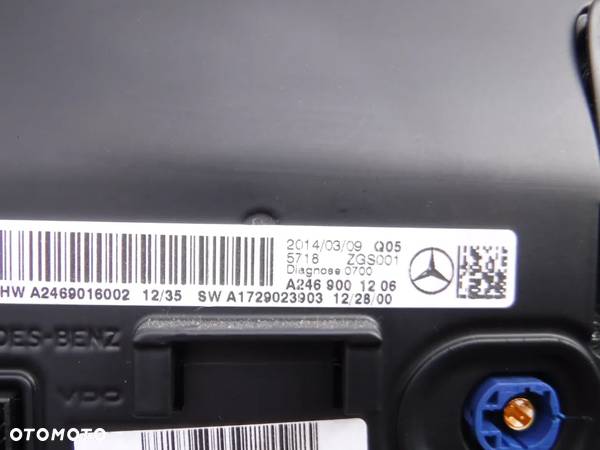 Mercedes CLA W117 wyswietlacz monitor nawigacji A2469016002 - 2