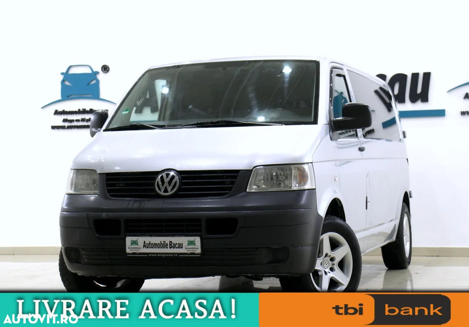 Volkswagen Transporter - 1