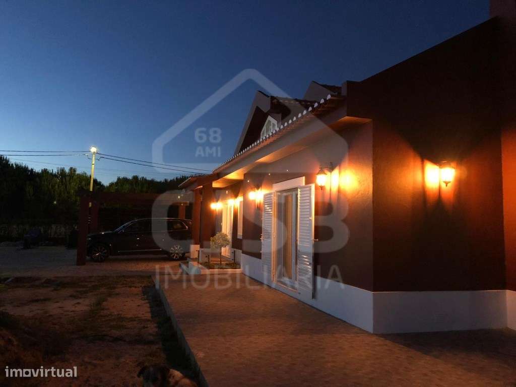 Terreno Urbano em Foros de Almada-20