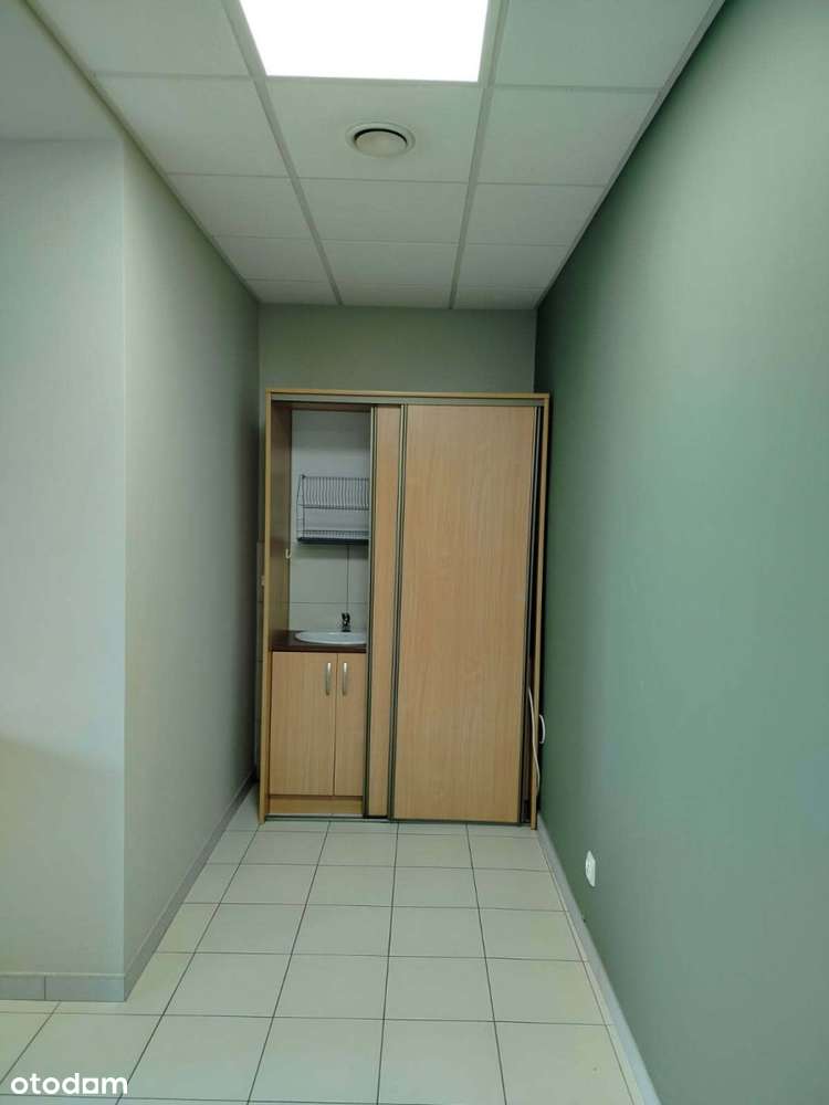 Lokal usługowo-biurowy w Lipnie. Po kosmetyczce - Pełny obrazek: 4/5