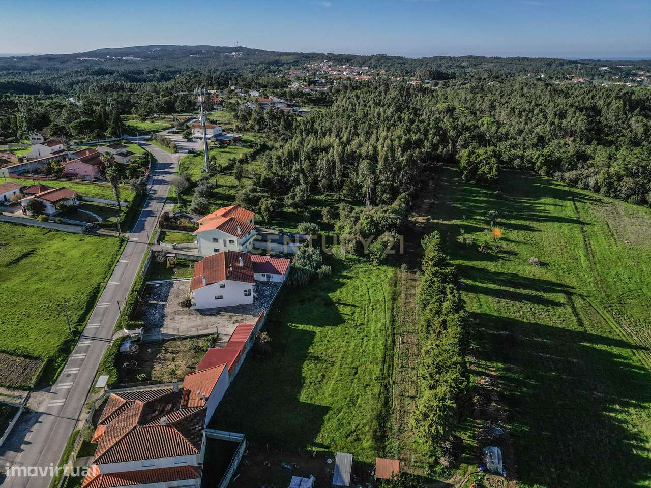 Terreno ideal para construção de Moradia térrea - Grande imagem: 4/14