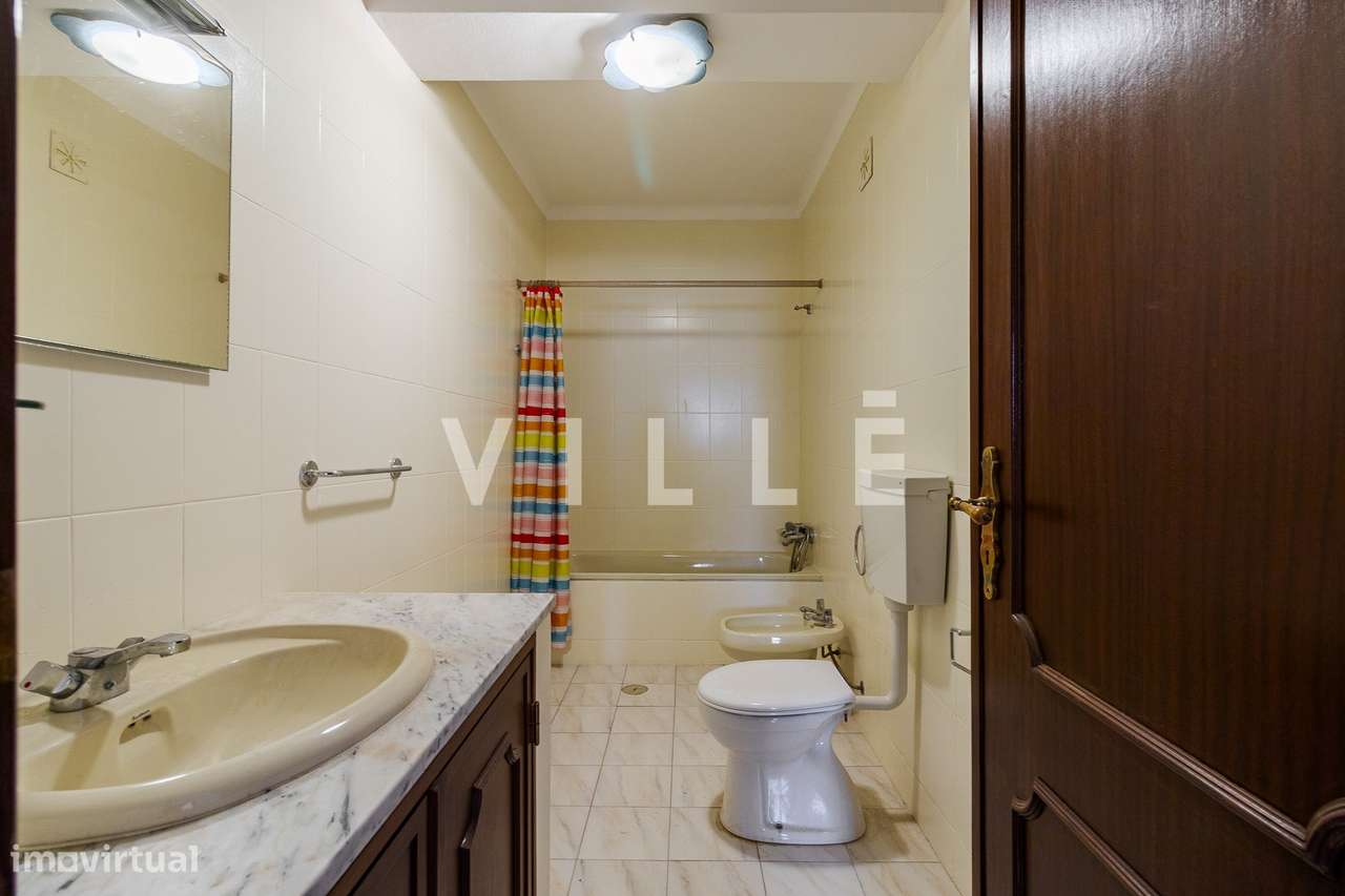 Apartamento T3 com garagem fechada em Ílhavo-16