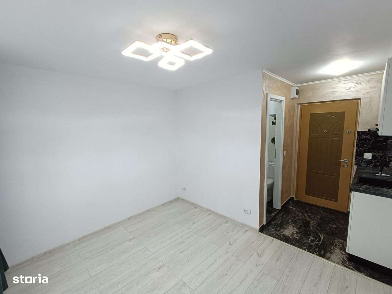 Garsoniera - Nicolina-6