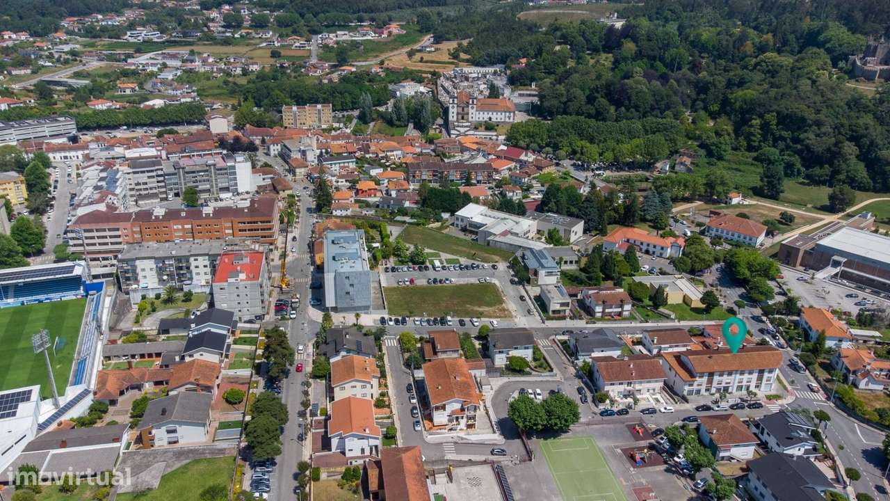 Garagem no centro histórico - Grande imagem: 5/19