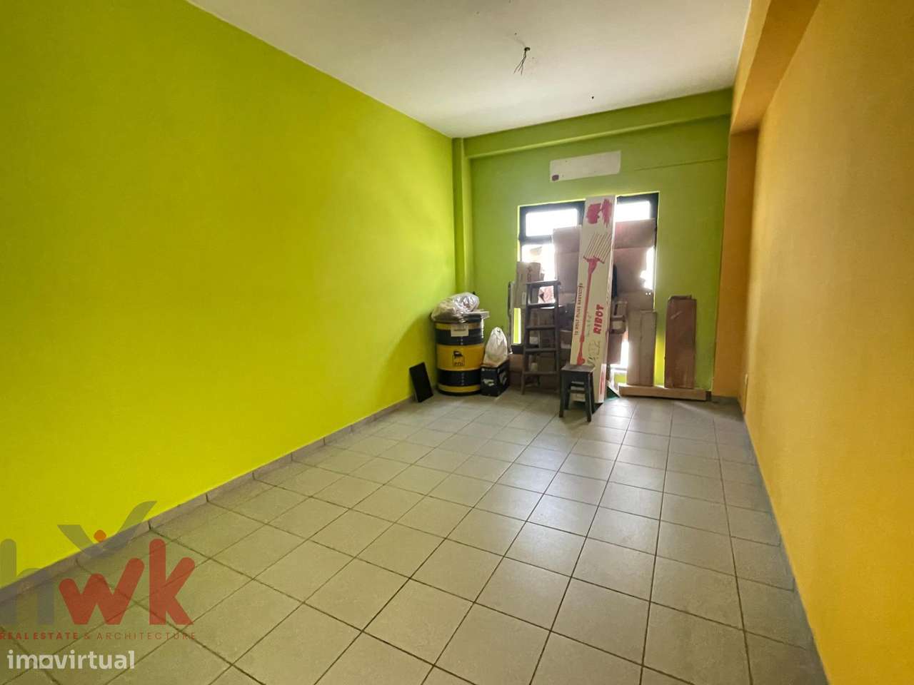 Loja para venda no centro de Nelas – excelente localização!-11