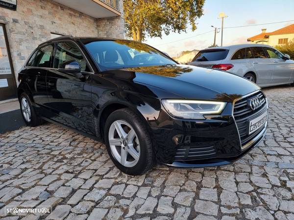 Audi A3 Sportback 1.0 TFSI S tronic - 2