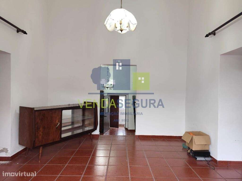 Moradia R/C T3 com quintal | Santo Aleixo da Restauração - Grande imagem: 2/30