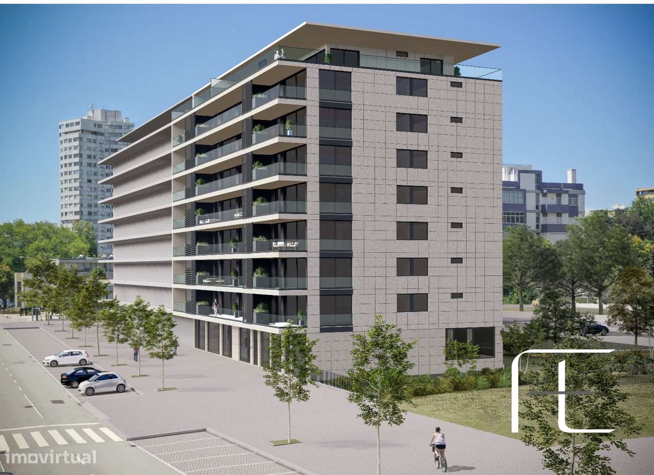 Apartamento T4 Venda em Ramalde,Porto - Grande imagem: 1/3